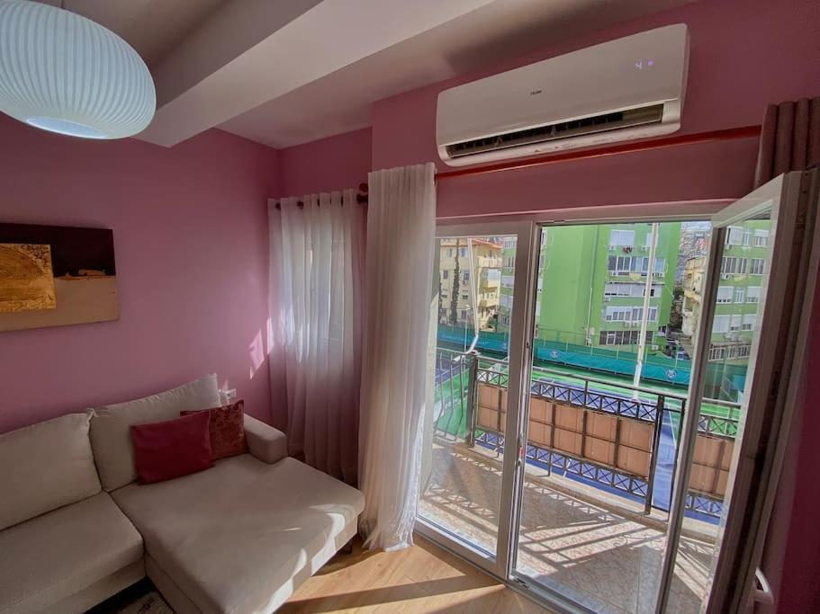 Coral Apartment - City Center Tirana Exteriör bild